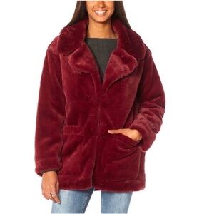 Democracy Faux Fur Jacket with Patch Pockets in Syrah Size 1X